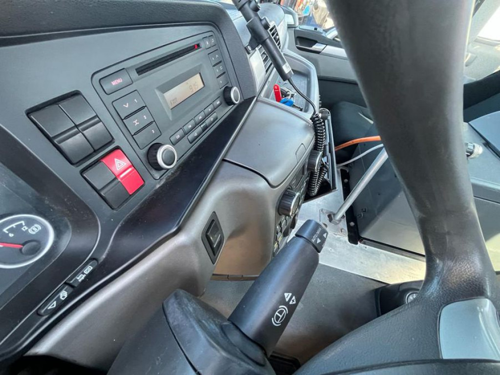 MAN TG-S 33.440 AK 6x6 3-Achs Allradkipper - Sklápěč: obrázek 2 MAN TG-S 33.440 AK 6x6 3-Achs Allradkipper - Sklápěč: obrázek 2