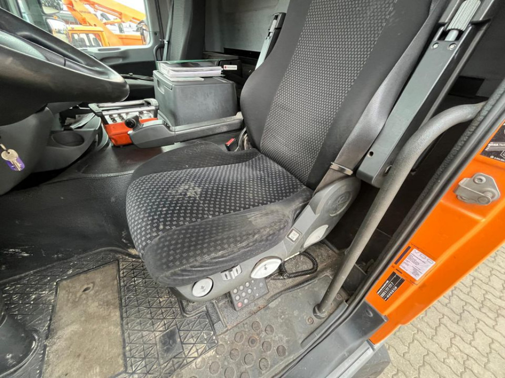 MERCEDES-BENZ Actros 2546 L 6x2  Saug + Spülwagen super Zustand ADR - Čistič odpadových jam: obrázek 3 MERCEDES-BENZ Actros 2546 L 6x2  Saug + Spülwagen super Zustand ADR - Čistič odpadových jam: obrázek 3