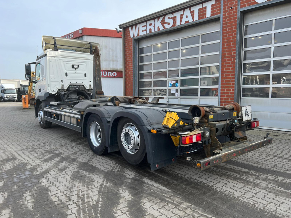 MERCEDES-BENZ Actros neu 2543 L 6x2 Abrollkipper Meiller Funk - Hákový nosič kontejnerů: obrázek 3 MERCEDES-BENZ Actros neu 2543 L 6x2 Abrollkipper Meiller Funk - Hákový nosič kontejnerů: obrázek 3