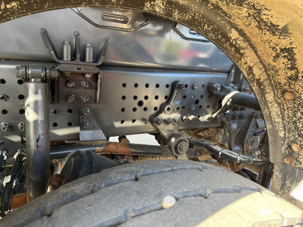 MERCEDES-BENZ Arocs 4145 8x8 4 Achs Muldenkipper Meiller - Sklápěč: obrázek 5 MERCEDES-BENZ Arocs 4145 8x8 4 Achs Muldenkipper Meiller - Sklápěč: obrázek 5