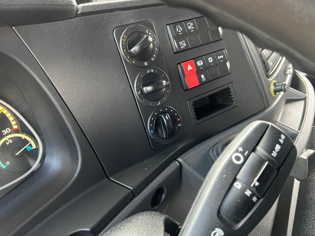 Plachtový nákladní auto MERCEDES-BENZ Atego 1224 L  Pritsche LBW LBW 1.5 to: obrázek 6