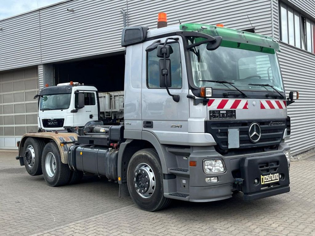 Mercedes-Benz Actros 2641 L 6x2 Abrollkipper 159TKM kuz.Radsta - Hákový nosič kontejnerů: obrázek 2 Mercedes-Benz Actros 2641 L 6x2 Abrollkipper 159TKM kuz.Radsta - Hákový nosič kontejnerů: obrázek 2