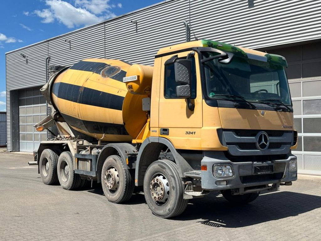 Mercedes-Benz Actros 3241 B 8x4 Betonmischer Liebherr, Deutsc - Hákový nosič kontejnerů: obrázek 2 Mercedes-Benz Actros 3241 B 8x4 Betonmischer Liebherr, Deutsc - Hákový nosič kontejnerů: obrázek 2