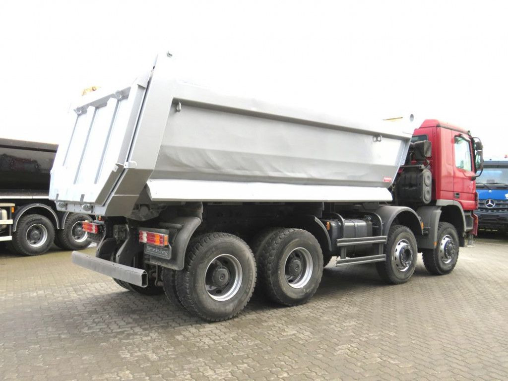 Mercedes-Benz Actros 4141 8x6 4 Achs Muldenkipper Kupplung, 1. - Sklápěč: obrázek 4 Mercedes-Benz Actros 4141 8x6 4 Achs Muldenkipper Kupplung, 1. - Sklápěč: obrázek 4