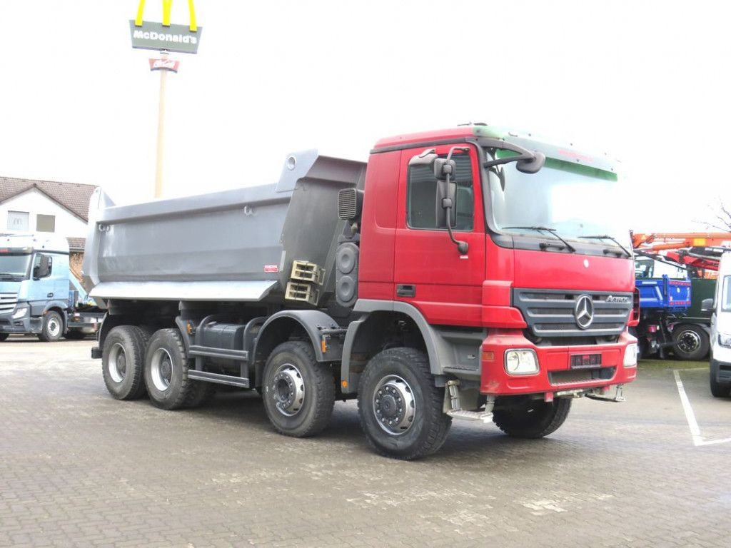 Mercedes-Benz Actros 4141 8x6 4 Achs Muldenkipper Kupplung, 1. - Sklápěč: obrázek 2 Mercedes-Benz Actros 4141 8x6 4 Achs Muldenkipper Kupplung, 1. - Sklápěč: obrázek 2