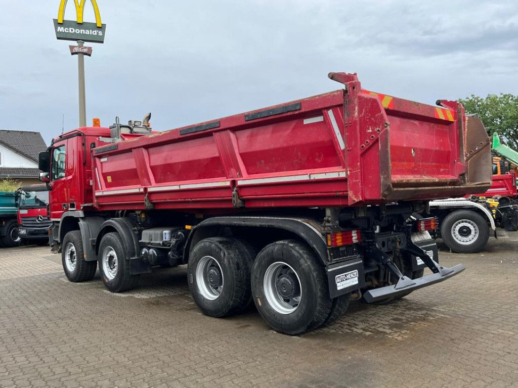 Mercedes-Benz Actros 4141 K 8x4 4-Achs Kipper Bordmatik Meille - Sklápěč: obrázek 4 Mercedes-Benz Actros 4141 K 8x4 4-Achs Kipper Bordmatik Meille - Sklápěč: obrázek 4