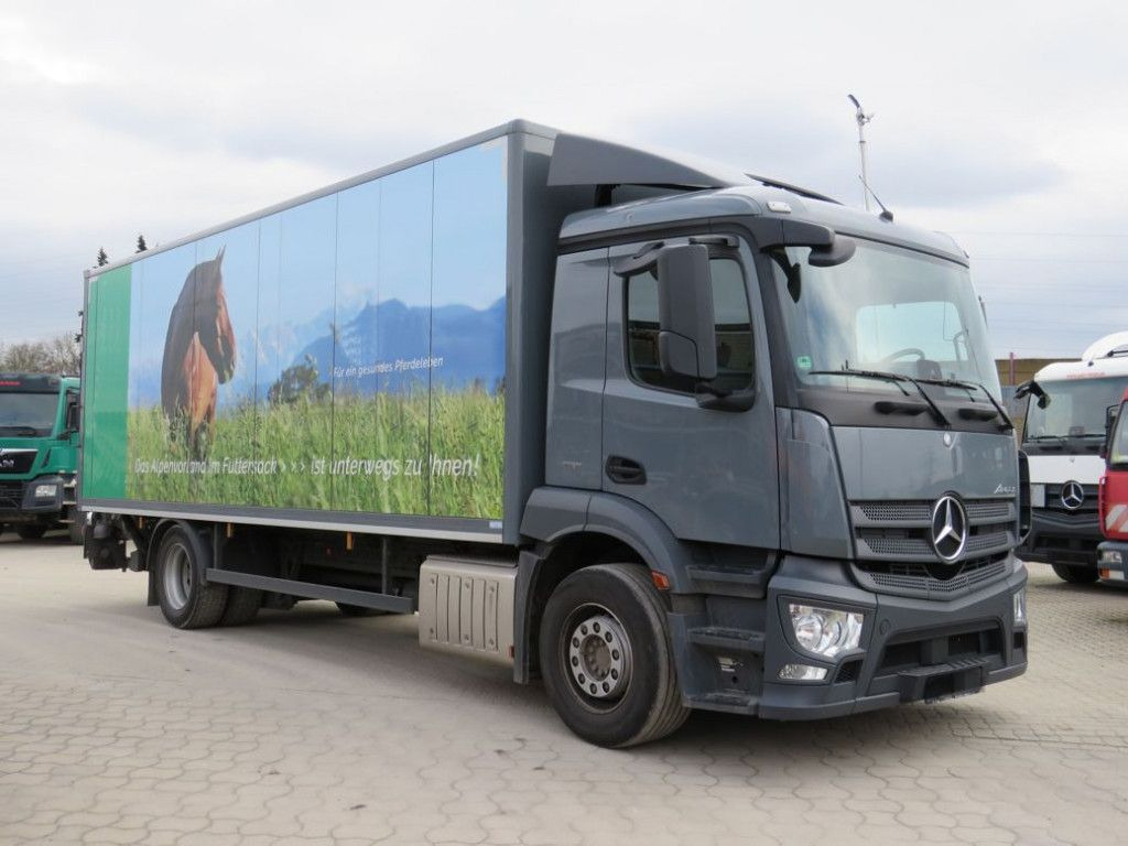 Mercedes-Benz Antos 1830 L nR 4x2 Standardkoffer LBW LBW 2to+F - Skříňový nákladní auto: obrázek 2 Mercedes-Benz Antos 1830 L nR 4x2 Standardkoffer LBW LBW 2to+F - Skříňový nákladní auto: obrázek 2
