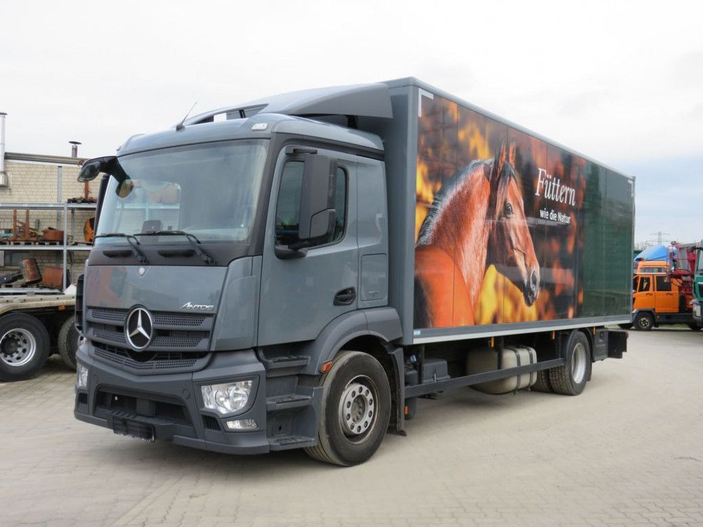 Mercedes-Benz Antos 1830 L nR 4x2 Standardkoffer LBW LBW 2to+F - Skříňový nákladní auto: obrázek 1 Mercedes-Benz Antos 1830 L nR 4x2 Standardkoffer LBW LBW 2to+F - Skříňový nákladní auto: obrázek 1