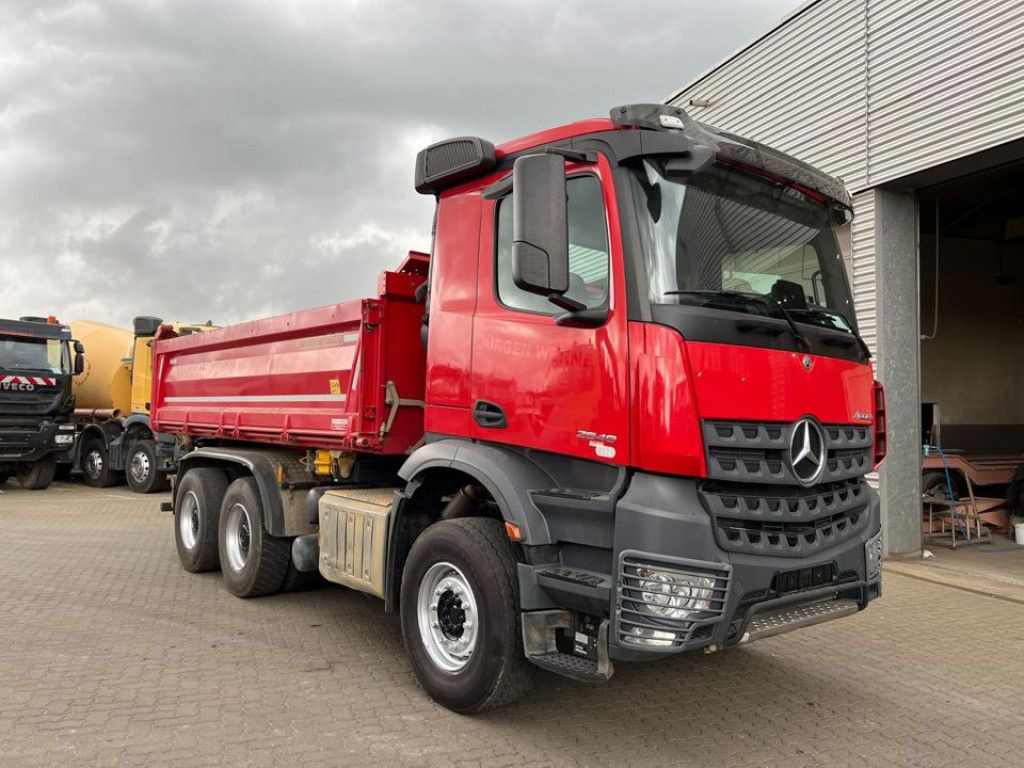 Mercedes-Benz Arocs 2648 6x4 3-Achs Kipper Bordmatik - Sklápěč: obrázek 2 Mercedes-Benz Arocs 2648 6x4 3-Achs Kipper Bordmatik - Sklápěč: obrázek 2