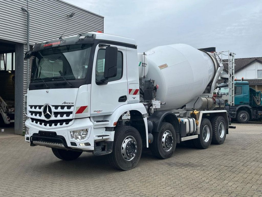 Mercedes-Benz Arocs 3240 B 8x4 Betonmischer Deutsch Top Stette - Autodomíchávač: obrázek 1 Mercedes-Benz Arocs 3240 B 8x4 Betonmischer Deutsch Top Stette - Autodomíchávač: obrázek 1