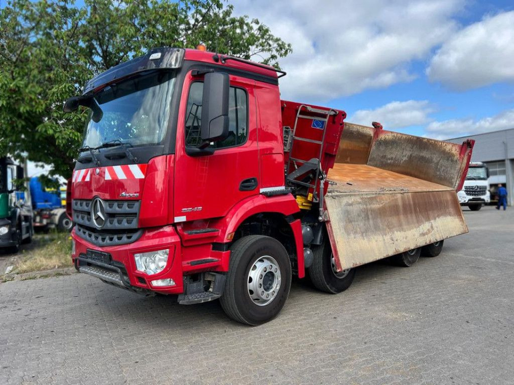 Mercedes-Benz Arocs 3243 8x4 4-Achs Kipper Bordmatik - Sklápěč: obrázek 1 Mercedes-Benz Arocs 3243 8x4 4-Achs Kipper Bordmatik - Sklápěč: obrázek 1