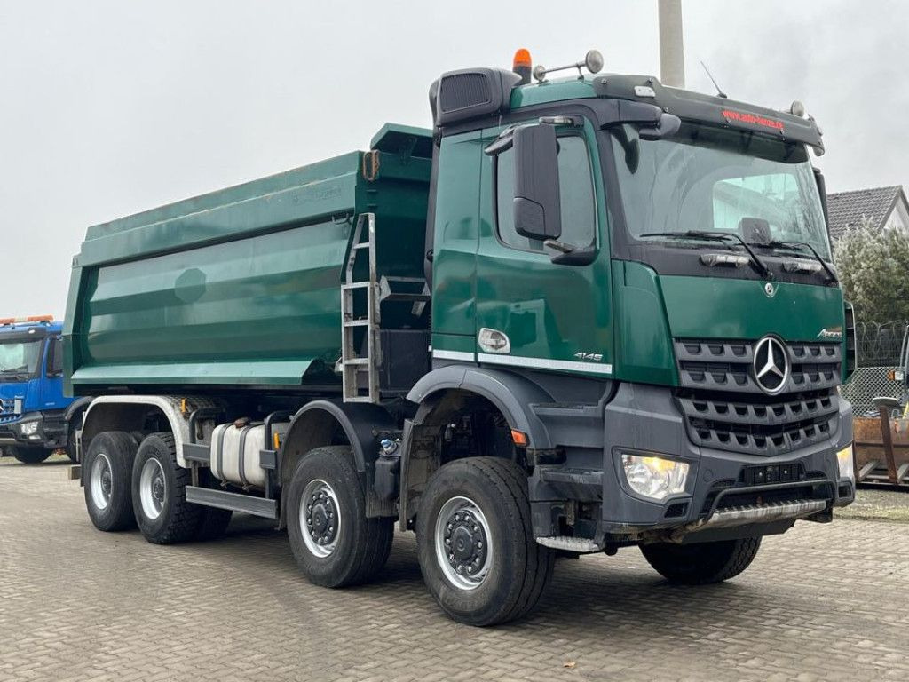 Mercedes-Benz Arocs 4145 8x8 4 Achs Muldenkipper Meiller - Sklápěč: obrázek 2 Mercedes-Benz Arocs 4145 8x8 4 Achs Muldenkipper Meiller - Sklápěč: obrázek 2