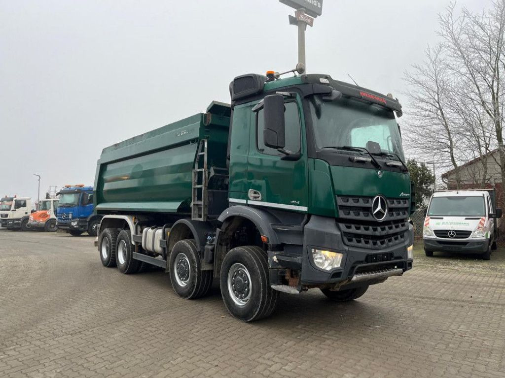 Mercedes-Benz Arocs 4145 8x8 4 Achs Muldenkipper Meiller - Sklápěč: obrázek 2 Mercedes-Benz Arocs 4145 8x8 4 Achs Muldenkipper Meiller - Sklápěč: obrázek 2