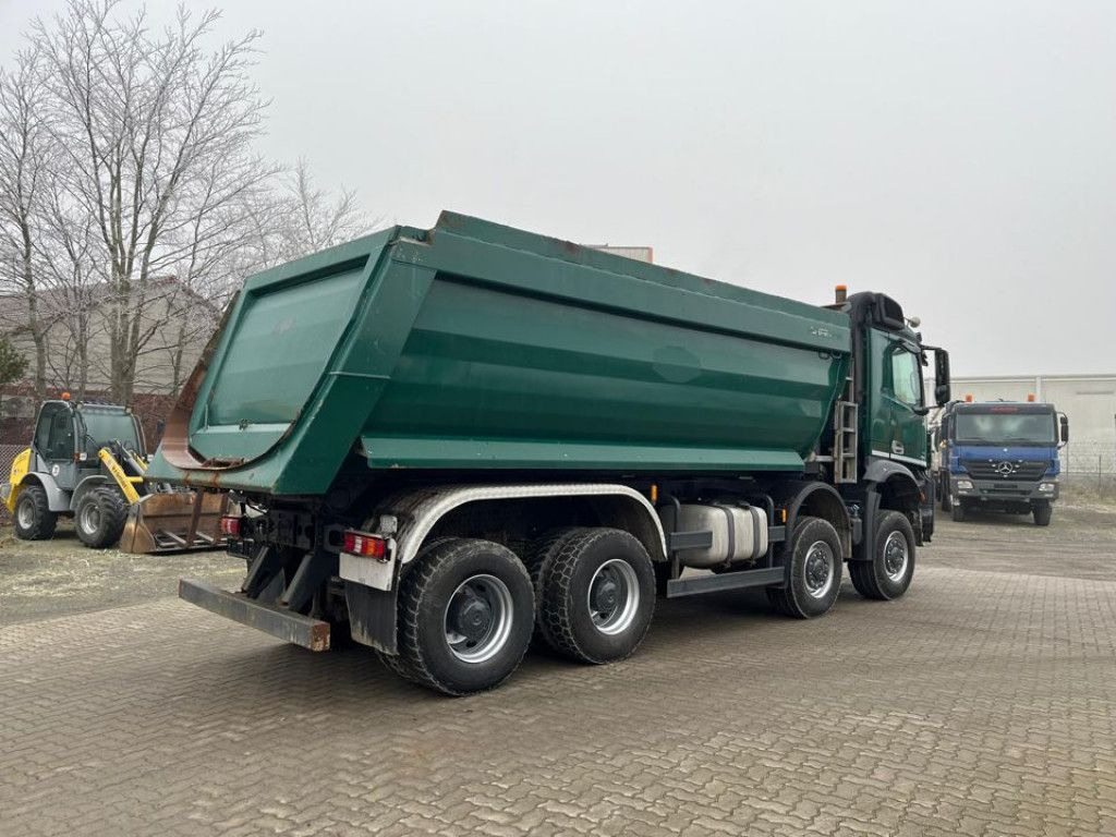 Mercedes-Benz Arocs 4145 8x8 4 Achs Muldenkipper Meiller - Sklápěč: obrázek 5 Mercedes-Benz Arocs 4145 8x8 4 Achs Muldenkipper Meiller - Sklápěč: obrázek 5