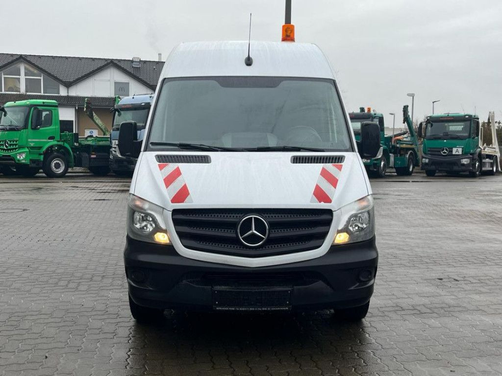 Mercedes-Benz Sprinter 316 CDI Kasten - Furgon: obrázek 2 Mercedes-Benz Sprinter 316 CDI Kasten - Furgon: obrázek 2