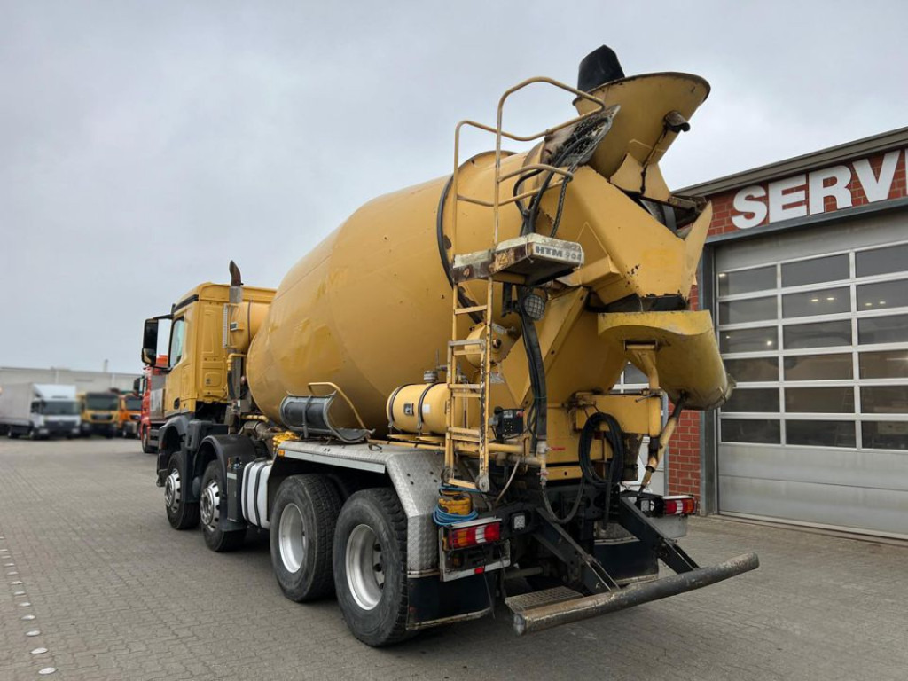 MERCEDES-BENZ Arocs 3240 B 8x4 Betonmischer Deutsch Top Liebherr - Nákladní auto: obrázek 3 MERCEDES-BENZ Arocs 3240 B 8x4 Betonmischer Deutsch Top Liebherr - Nákladní auto: obrázek 3