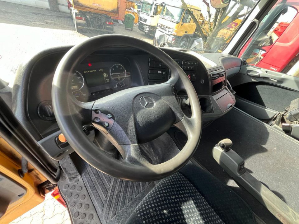 MERCEDES-BENZ Actros 1841 LS SZM - Tahač: obrázek 5 MERCEDES-BENZ Actros 1841 LS SZM - Tahač: obrázek 5