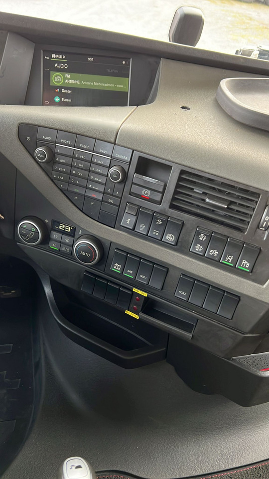 VOLVO (S) Truck FH 500 6x2 Abrollkipper Funkfernbedienung - Hákový nosič kontejnerů: obrázek 5 VOLVO (S) Truck FH 500 6x2 Abrollkipper Funkfernbedienung - Hákový nosič kontejnerů: obrázek 5