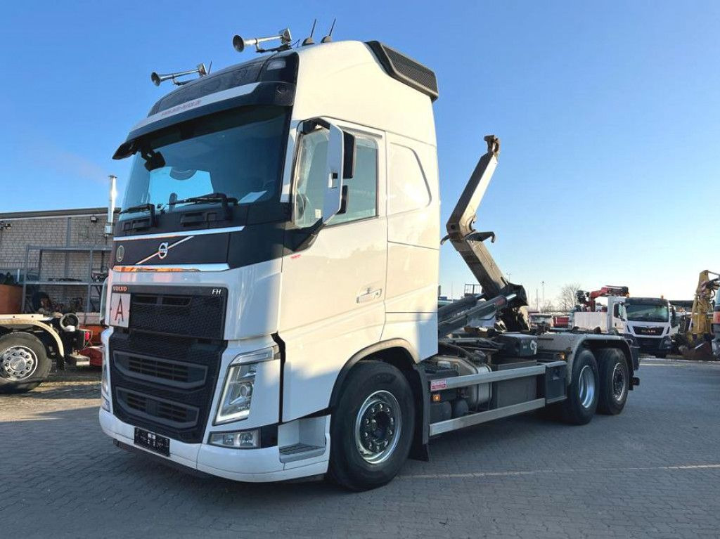 Volvo FH 500 6x2 Abrollkipper Funkfernbedienung - Hákový nosič kontejnerů: obrázek 1 Volvo FH 500 6x2 Abrollkipper Funkfernbedienung - Hákový nosič kontejnerů: obrázek 1
