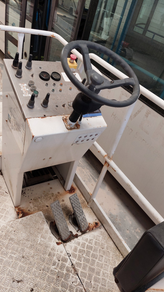 CLT-8 speedloader FMC - Nakladač kontejnerů/ Palet: obrázek 4 CLT-8 speedloader FMC - Nakladač kontejnerů/ Palet: obrázek 4