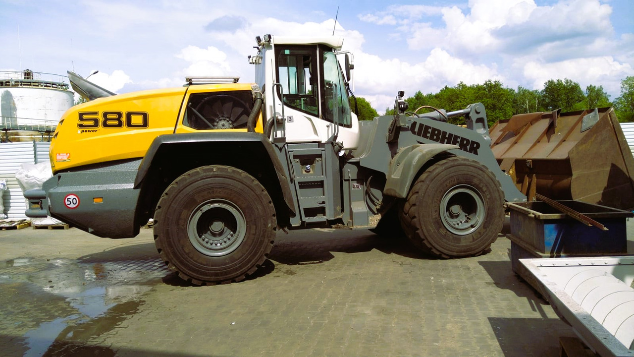 LIEBHERR L580 X POWER - Kolový nakladač: obrázek 1 LIEBHERR L580 X POWER - Kolový nakladač: obrázek 1