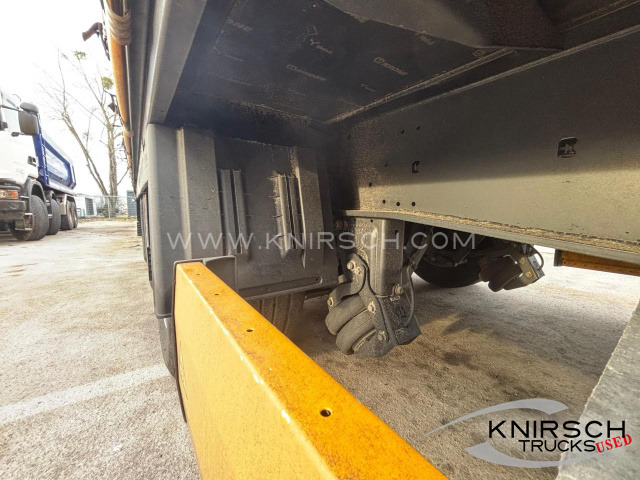 KRONE SDP27 Mega Liner / Lift / XL / Getränke / Daimler - Plachtový přívěs: obrázek 2 KRONE SDP27 Mega Liner / Lift / XL / Getränke / Daimler - Plachtový přívěs: obrázek 2