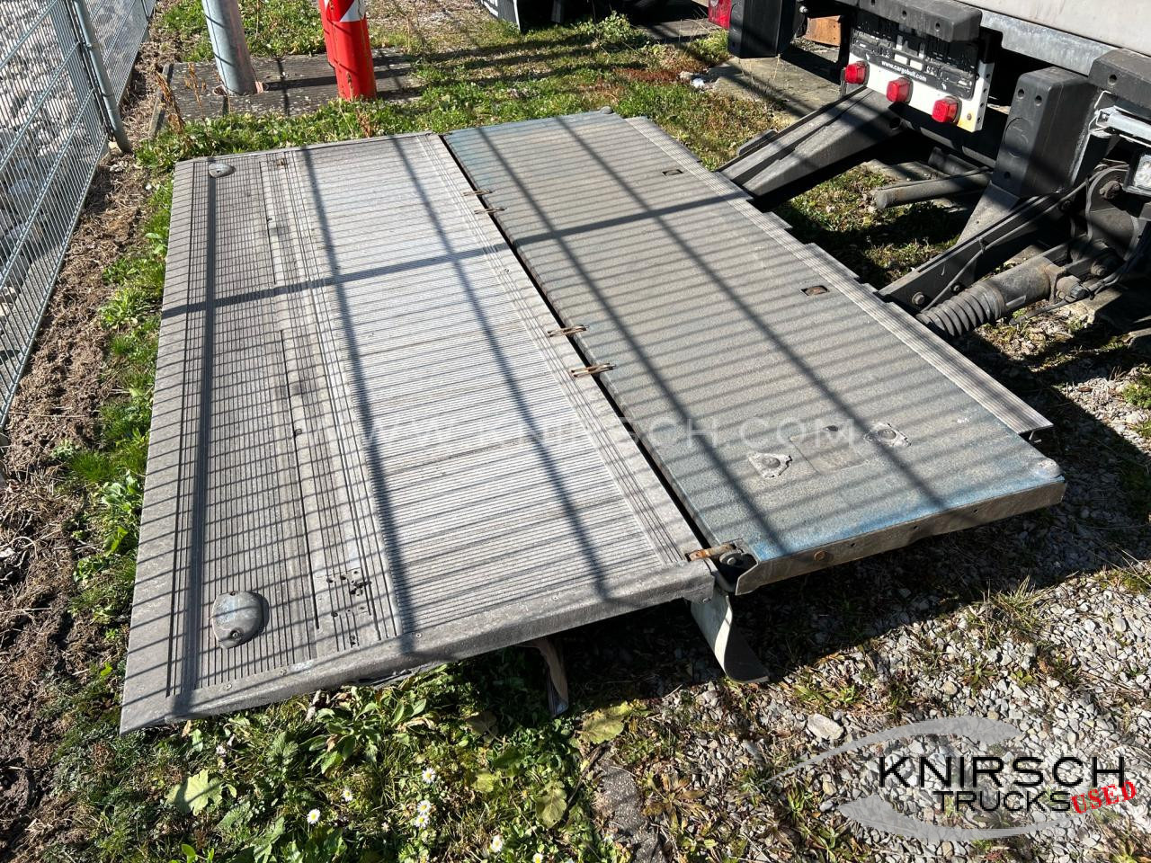 SCHMITZ SKO 24 Doppelstock, LBW 2000 kg, Liftachse - Izotermický návěs: obrázek 5 SCHMITZ SKO 24 Doppelstock, LBW 2000 kg, Liftachse - Izotermický návěs: obrázek 5