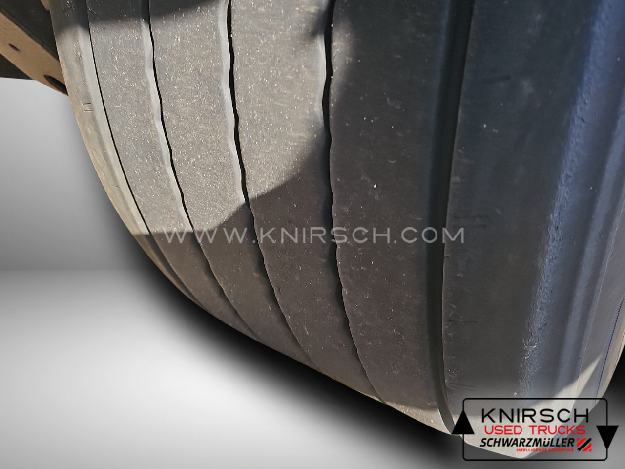 SCHWARZMUELLER J-3A-80 Plateausattel - Přívěs plato/ Valník: obrázek 5 SCHWARZMUELLER J-3A-80 Plateausattel - Přívěs plato/ Valník: obrázek 5