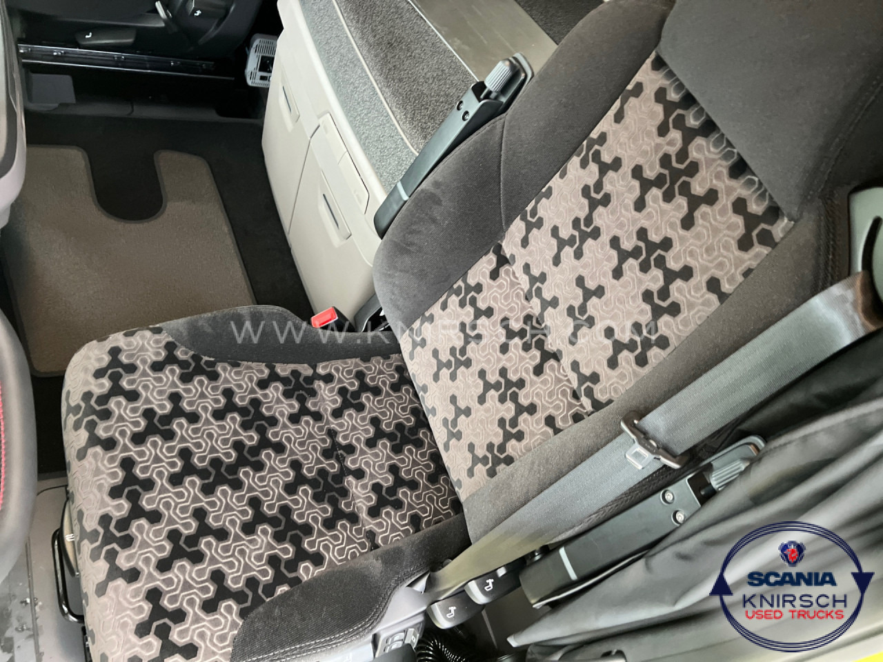 SCANIA S 590 A6x4NB - Tahač: obrázek 4 SCANIA S 590 A6x4NB - Tahač: obrázek 4