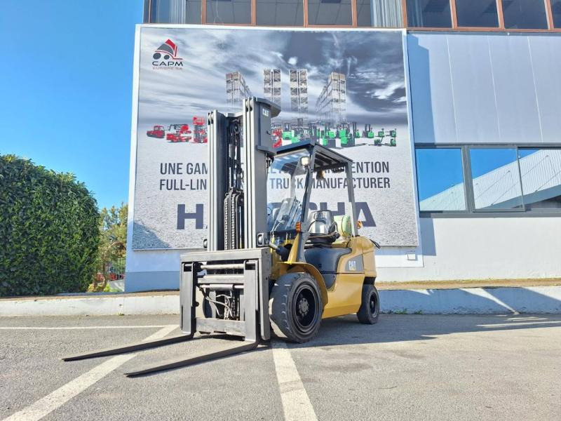 Caterpillar GP30NTD - Plynový vysokozdvižný vozík: obrázek 1 Caterpillar GP30NTD - Plynový vysokozdvižný vozík: obrázek 1