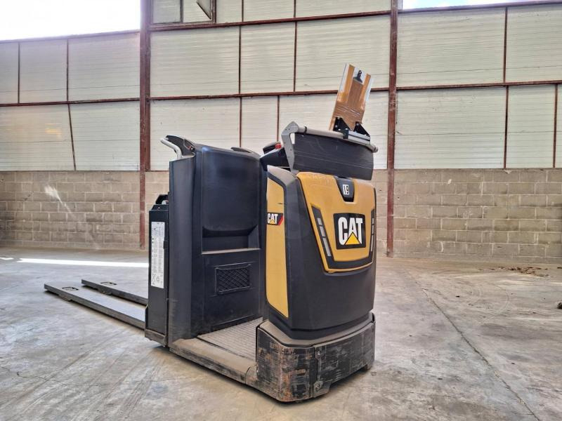 Caterpillar NO20NE leasing Caterpillar NO20NE: obrázek 6 Caterpillar NO20NE leasing Caterpillar NO20NE: obrázek 6