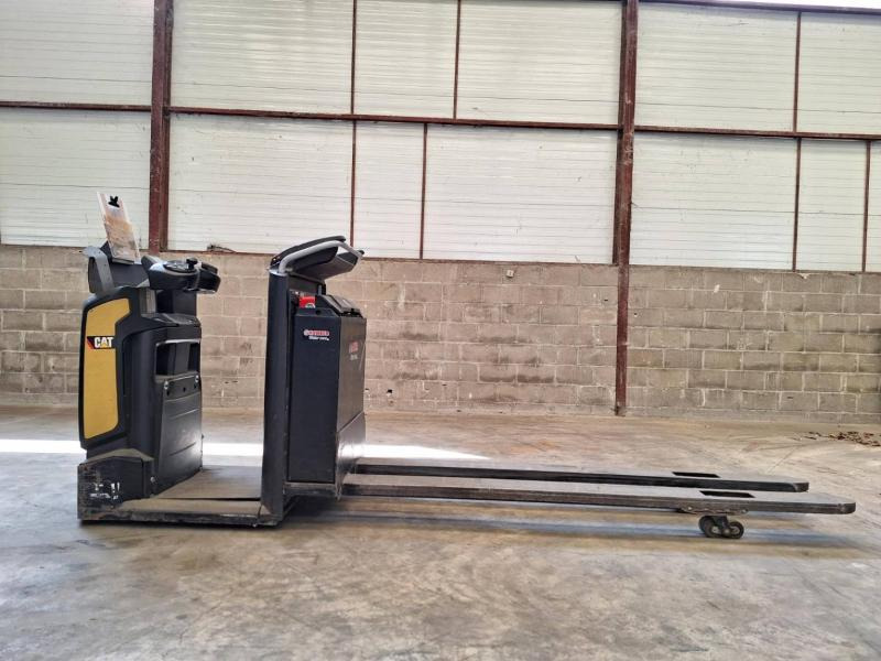 Caterpillar NO20NE leasing Caterpillar NO20NE: obrázek 11 Caterpillar NO20NE leasing Caterpillar NO20NE: obrázek 11