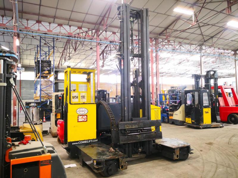 Combilift C4500GTE - Boční vozík: obrázek 1 Combilift C4500GTE - Boční vozík: obrázek 1