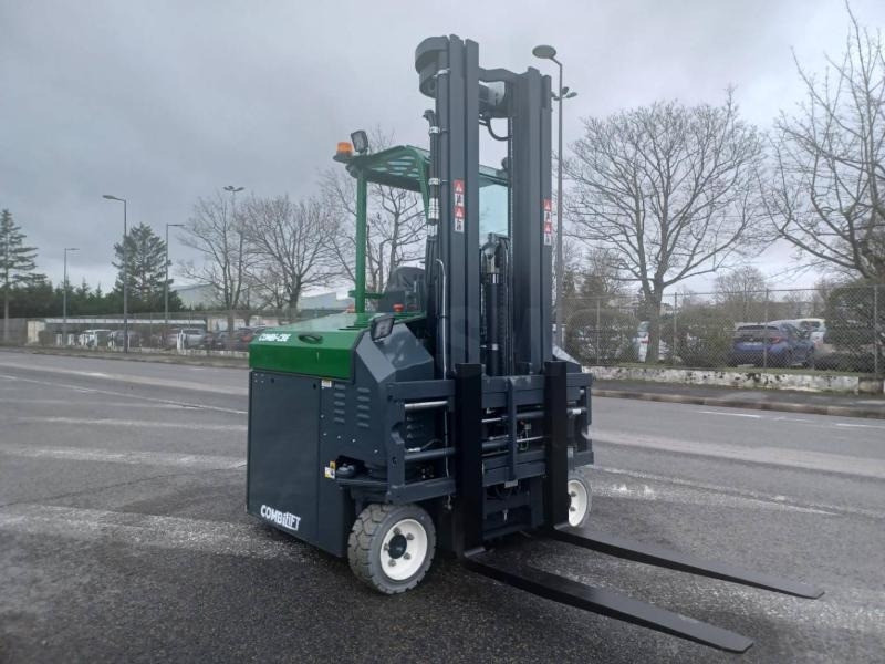 Combilift CBE3000 - Čtyřcestný vozík: obrázek 3 Combilift CBE3000 - Čtyřcestný vozík: obrázek 3