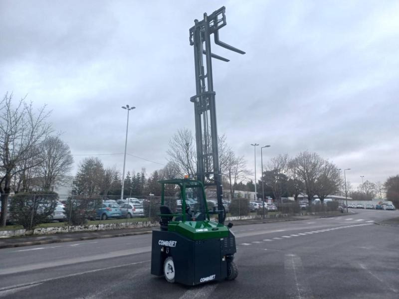 Combilift CBE3000 - Čtyřcestný vozík: obrázek 2 Combilift CBE3000 - Čtyřcestný vozík: obrázek 2