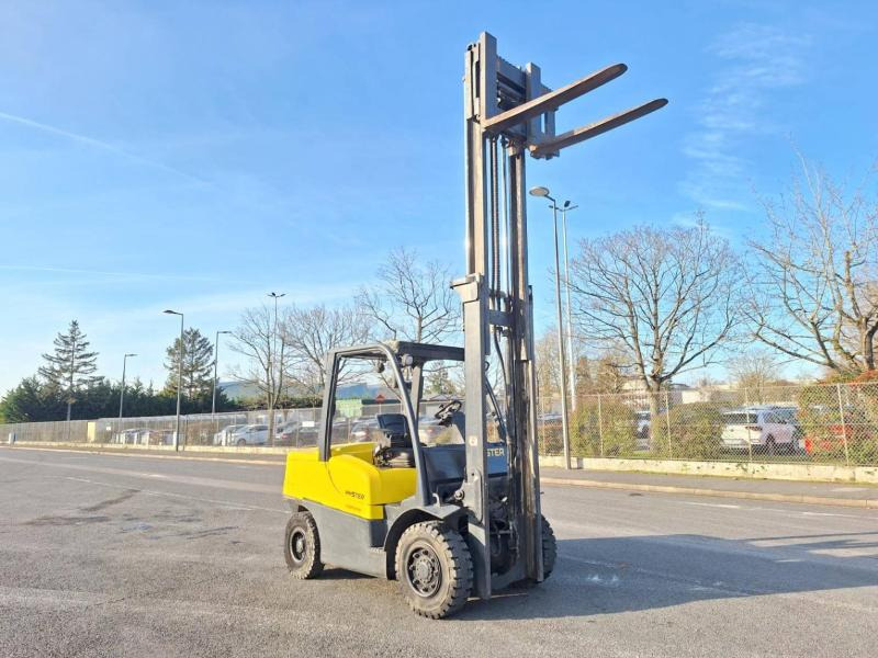 Hyster H4.5FTS5 - Dieselový vysokozdvižný vozík: obrázek 3 Hyster H4.5FTS5 - Dieselový vysokozdvižný vozík: obrázek 3