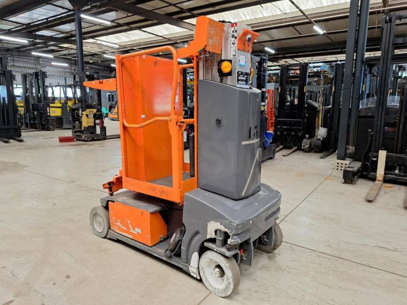 JLG Toucan Duo - Vertikální sloupový výtah: obrázek 2 JLG Toucan Duo - Vertikální sloupový výtah: obrázek 2