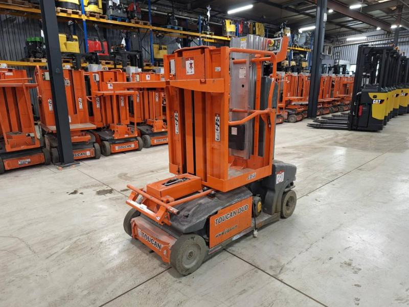 JLG Toucan Duo - Vertikální sloupový výtah: obrázek 4 JLG Toucan Duo - Vertikální sloupový výtah: obrázek 4