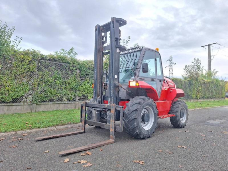 Manitou M26-4 T3B - Vysokozdvižný vozík terénní: obrázek 1 Manitou M26-4 T3B - Vysokozdvižný vozík terénní: obrázek 1