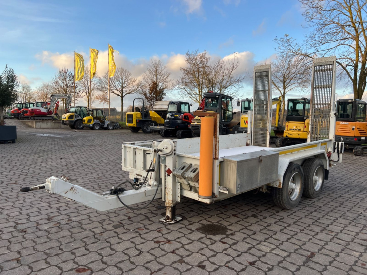 Blomenröhr 552/6900 Tieflader, Rampen, 6,9 to. zGG, TÜV neu - Podvalníkový přívěs: obrázek 1 Blomenröhr 552/6900 Tieflader, Rampen, 6,9 to. zGG, TÜV neu - Podvalníkový přívěs: obrázek 1