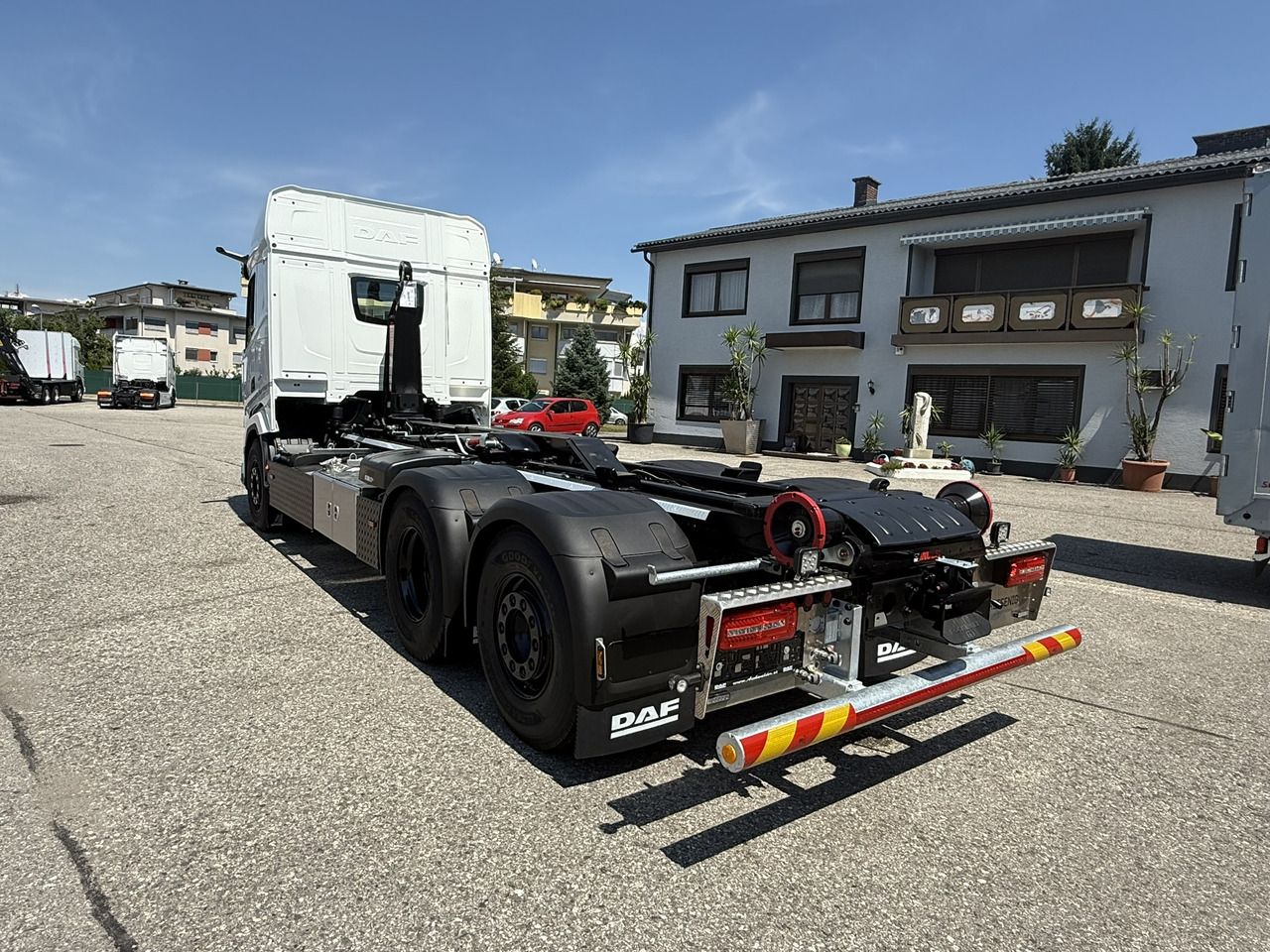 DAF XF FAN 480 - Hákový nosič kontejnerů: obrázek 1 DAF XF FAN 480 - Hákový nosič kontejnerů: obrázek 1