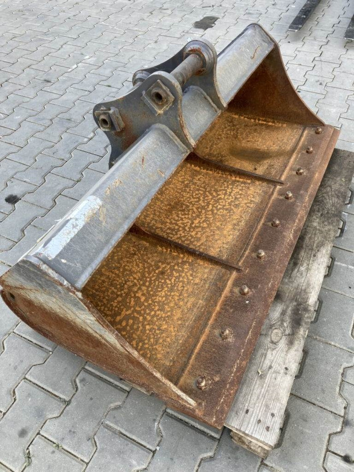 Volvo Böschungslöffel starr - Rýpadlo-nakladač: obrázek 1 Volvo Böschungslöffel starr - Rýpadlo-nakladač: obrázek 1