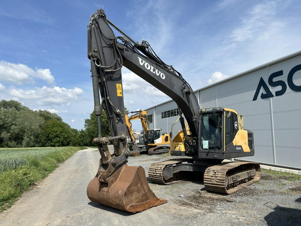 Volvo EC220EL - Pásové rýpadlo: obrázek 4 Volvo EC220EL - Pásové rýpadlo: obrázek 4