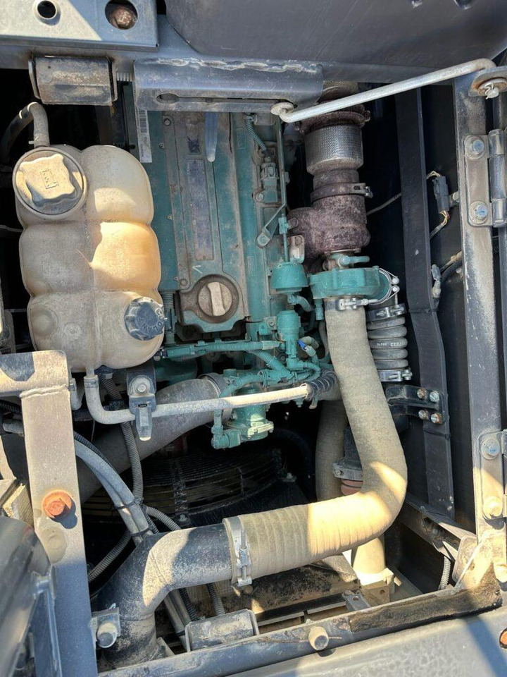 Pásové rýpadlo Volvo ECR145EL: obrázek 10 Pásové rýpadlo Volvo ECR145EL: obrázek 10