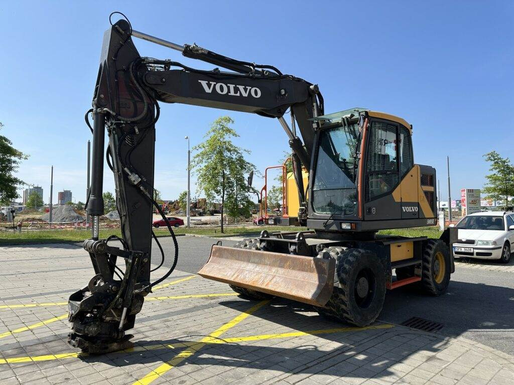Volvo EWR150E - Kolesové rýpadlo: obrázek 4 Volvo EWR150E - Kolesové rýpadlo: obrázek 4