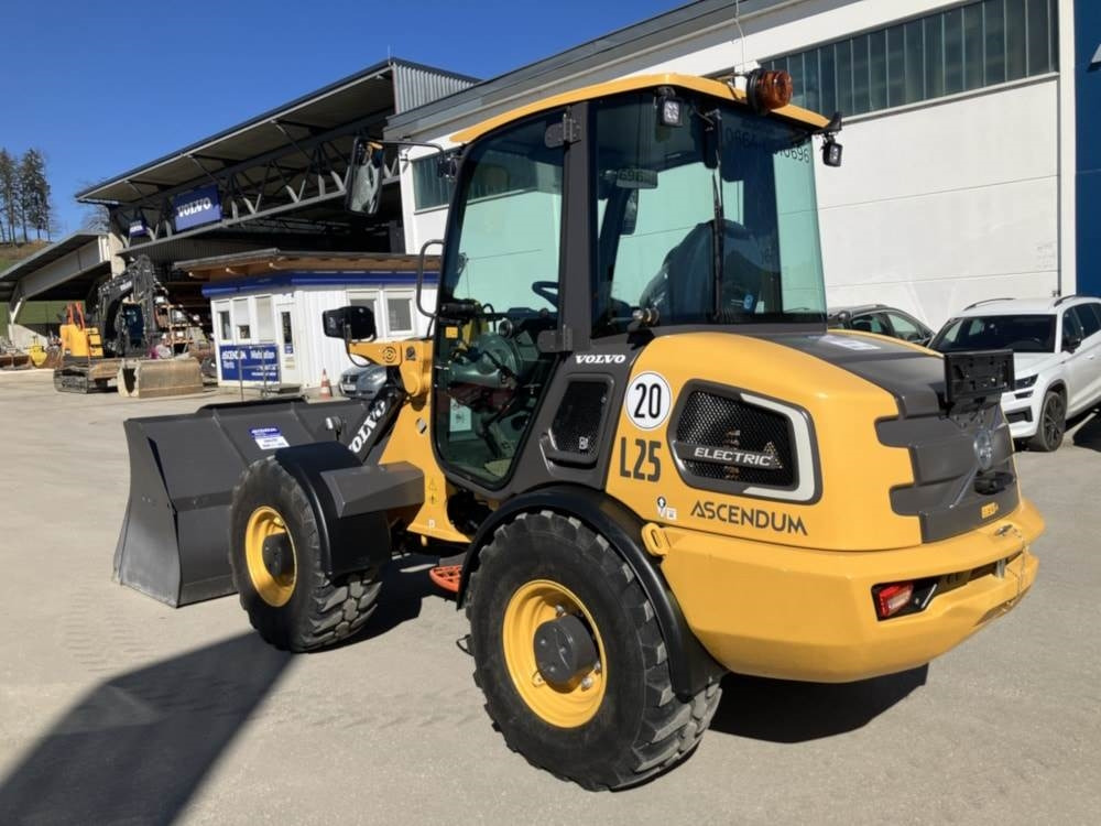 Volvo JL25H Electric - Smykový nakladač: obrázek 3 Volvo JL25H Electric - Smykový nakladač: obrázek 3