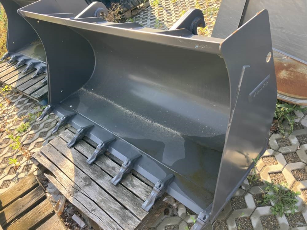 Volvo Schaufel mit Zähnen TPV - Lžíce: obrázek 4 Volvo Schaufel mit Zähnen TPV - Lžíce: obrázek 4