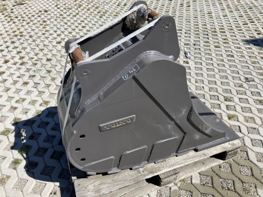 Volvo Tieflöffel mit Messer S50 - Rýpadlo-nakladač: obrázek 2 Volvo Tieflöffel mit Messer S50 - Rýpadlo-nakladač: obrázek 2