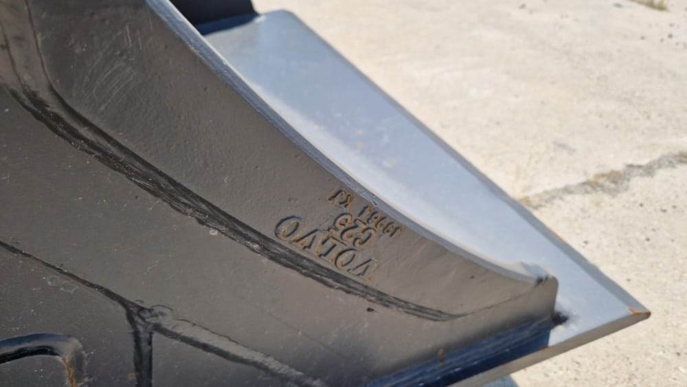 Volvo Tieflöffel mit Messer - Rýpadlo-nakladač: obrázek 5 Volvo Tieflöffel mit Messer - Rýpadlo-nakladač: obrázek 5