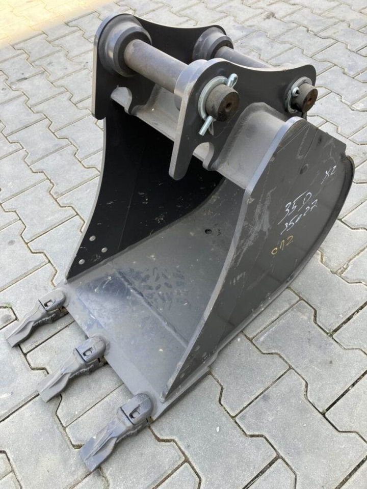 Volvo Tieflöffel mit Zähnen - Festanbau - Rýpadlo-nakladač: obrázek 2 Volvo Tieflöffel mit Zähnen - Festanbau - Rýpadlo-nakladač: obrázek 2